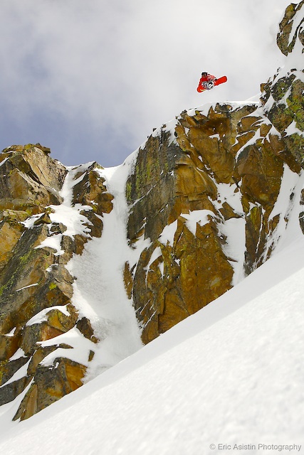 Andy Finch. Indy Air solid 80 footer! Tahoe Backcountry, CA